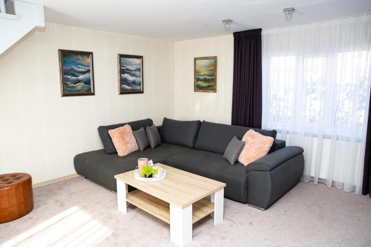 Zvejo Kiemelis Apartment Silute Luaran gambar